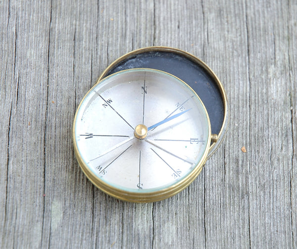 【ビンテージ】Chamntal Thomass Paris 38 Antique French Pocket Compass with Leather Case – The